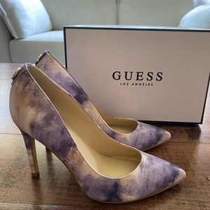 Guess pumps GWCREW2 blue. Size 6M